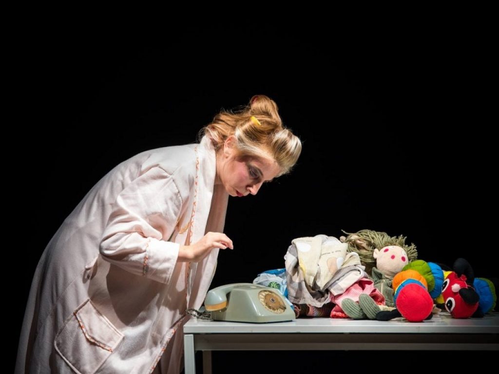 Va in scena dal 16 al 18 dicembre al Teatro de’ Servi, nell’ambito della Stagione Fuoriclasse dedicata alla drammaturgia contemporanea, Mummy di Dario Postiglione, con la regia di Renato Civello