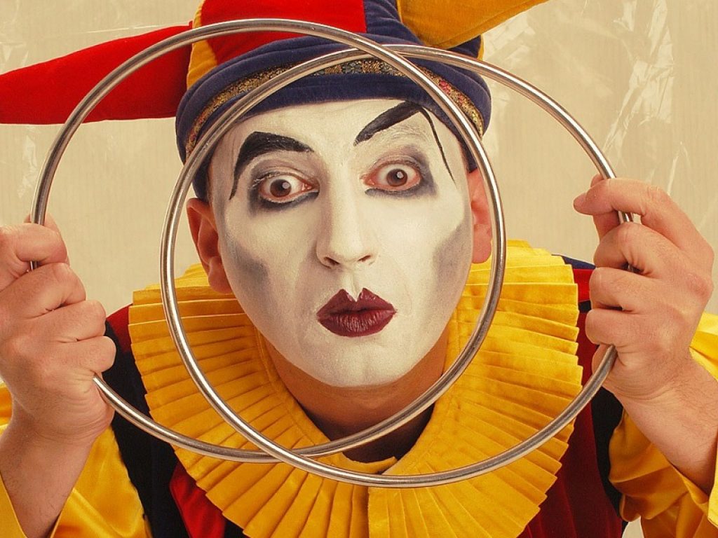 Dal 26 dicembre al 6 gennaio torna l’illusionismo alla Casa del Teatro Ragazzi e Giovani di Torino con lo spettacolo Super Fantasy Magic Show