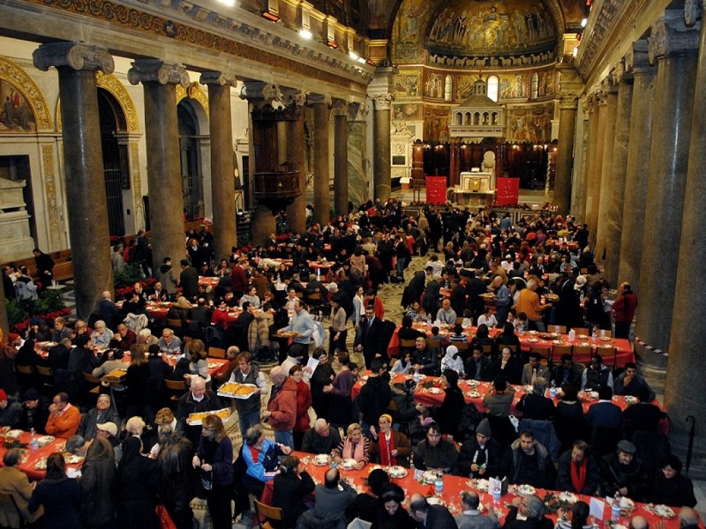 Comunità di Sant'Egidio: a Natale aggiungi un posto a tavola