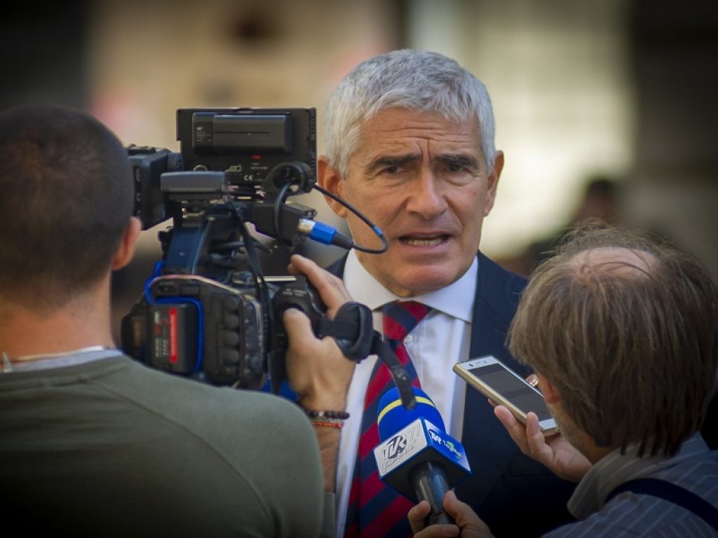 Il lodo Casini per salvare l'esecutivo Conte 2: “Tutti i leader nel Governo. Le uscite di Renzi sono solo la punta dell'iceberg”