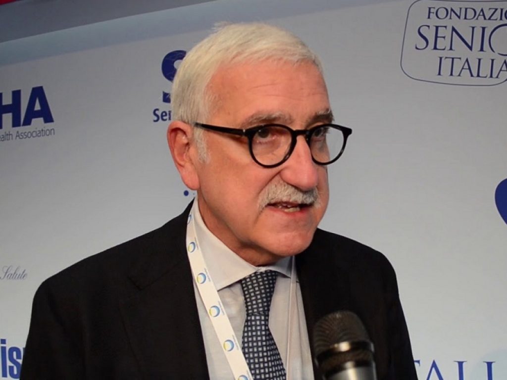 Francesco Cognetti, Presidente della Fondazione “Insieme contro il Cancro” e Direttore Oncologia Medica dell’Istituto Nazionale Tumori “Regina Elena” di Roma, ha ricevuto il premio “100 Eccellenze Italiane” nel settore della Medicina