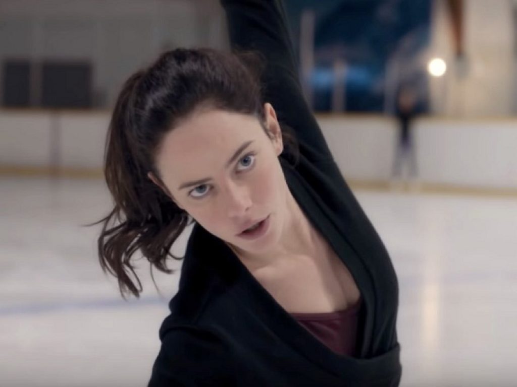 Spinning out, la serie che racconta il sogno e la carriera di una giovane pattinatrice arriva su Netflix dal 1° gennaio 2020