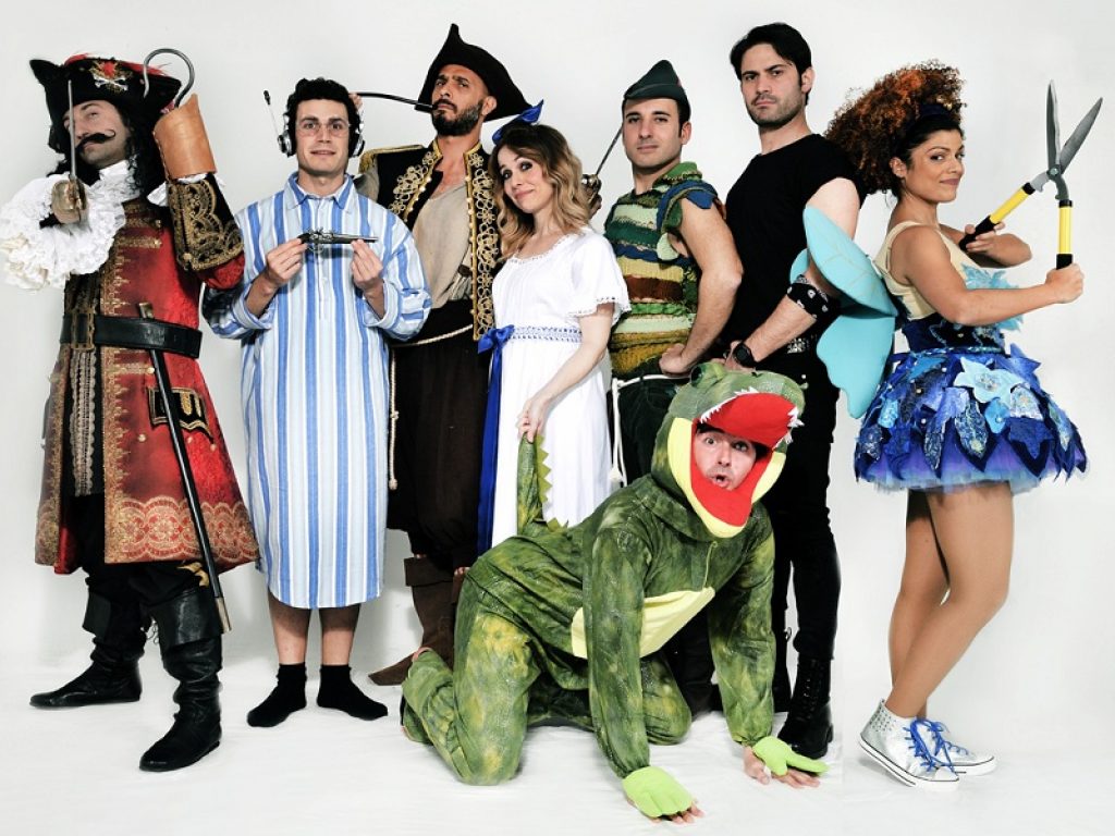 Il 15 febbraio al Teatro Lyrick va in scena il debutto nazionale di Che disastro di Peter Pan della sgangherata compagnia amatoriale dello sperduto Sant’Eufrasio Piedimonte