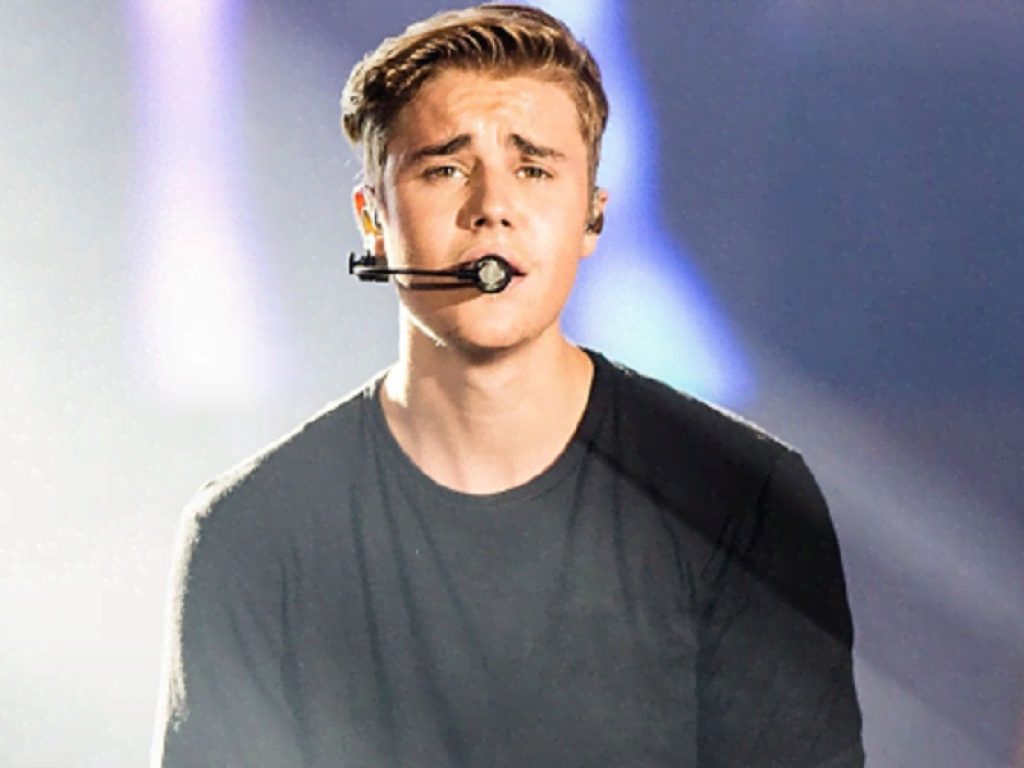 Justin Bieber live in Italia nel 2023. Tutte le info sui biglietti per il concerto della popstar che si esibirà all'Unipol Arena di Bologna