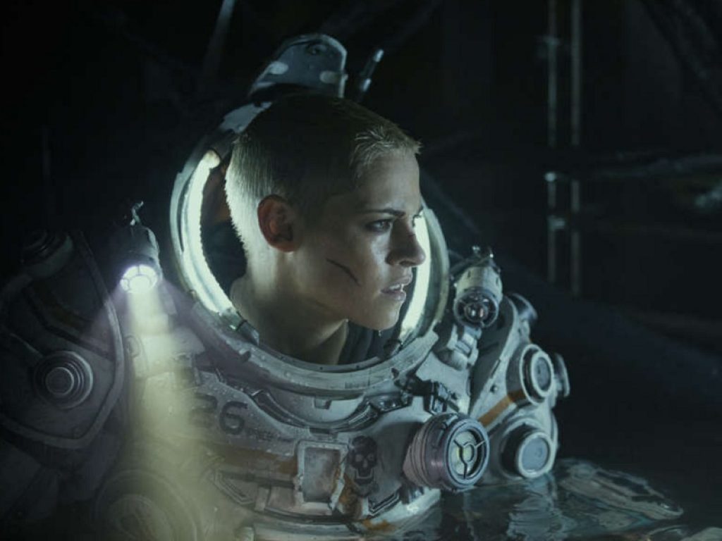Underwater al cinema: negli abissi dell’oceano con Kristen Stewart. La recensione del film distribuito da Walt Disney Italia/20th Century Fox