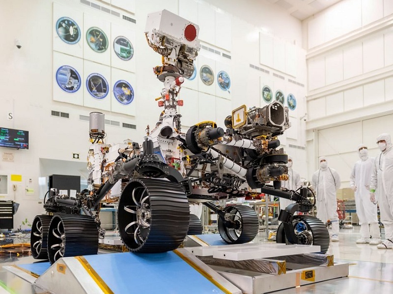 Fino al 27 gennaio la Nasa permetterà a tutti di scegliere il nome del Rover che la prossima estate sarà inviato su Marte: scelta tra 9 nomi