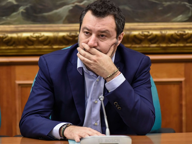 Il leader della Lega Salvini chiude a elezioni anticipate: "Non è tempo di votare, bastano quindici persone in Parlamento per avviare una fase nuova"