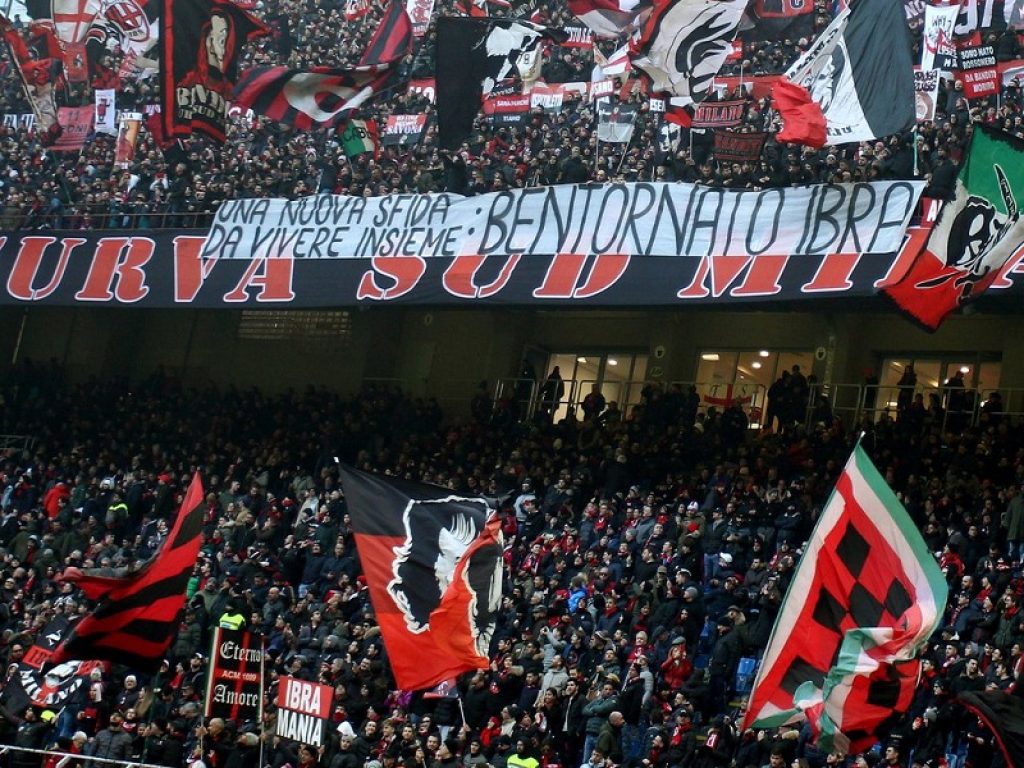 L'annuncio della Lega Serie A: il 16 e 23 gennaio capienza negli stadi limitata a 5mila spettatori. Vinti tre ricorsi al Tar contro le Asl