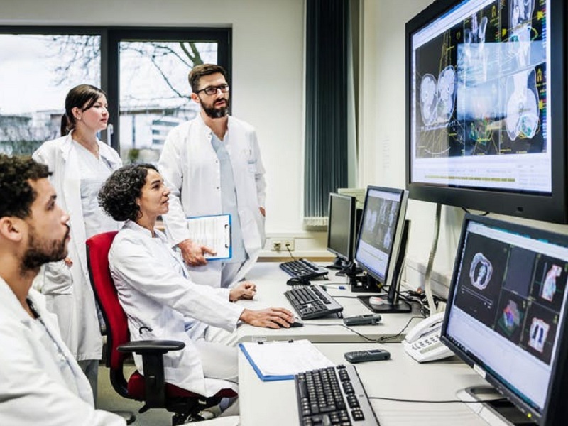 La sindrome di Asperger è un disturbo dello sviluppo neuropsichico appartenente allo spettro autistico: diagnosticarla ancora oggi è difficile