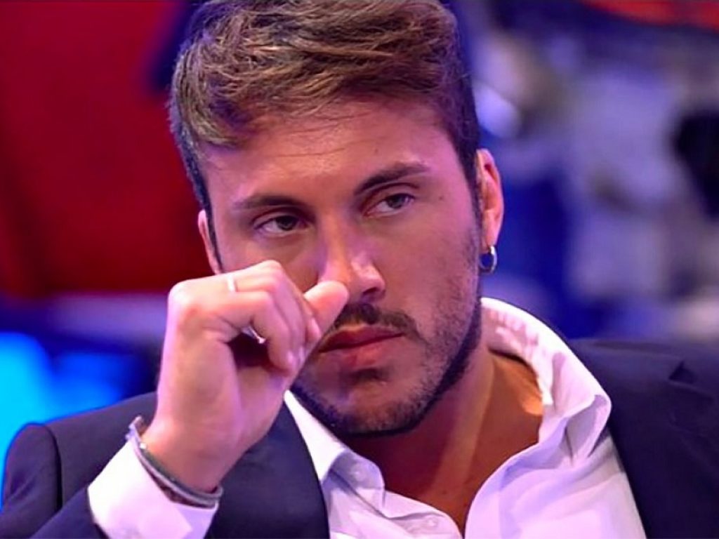 Uomini e Donne: la scelta del tronista Giulio tra le corteggiatrici Giulia e Giovanna sarà in diretta su Canale 5. Appuntamento lunedì 20 gennaio alle 14.45