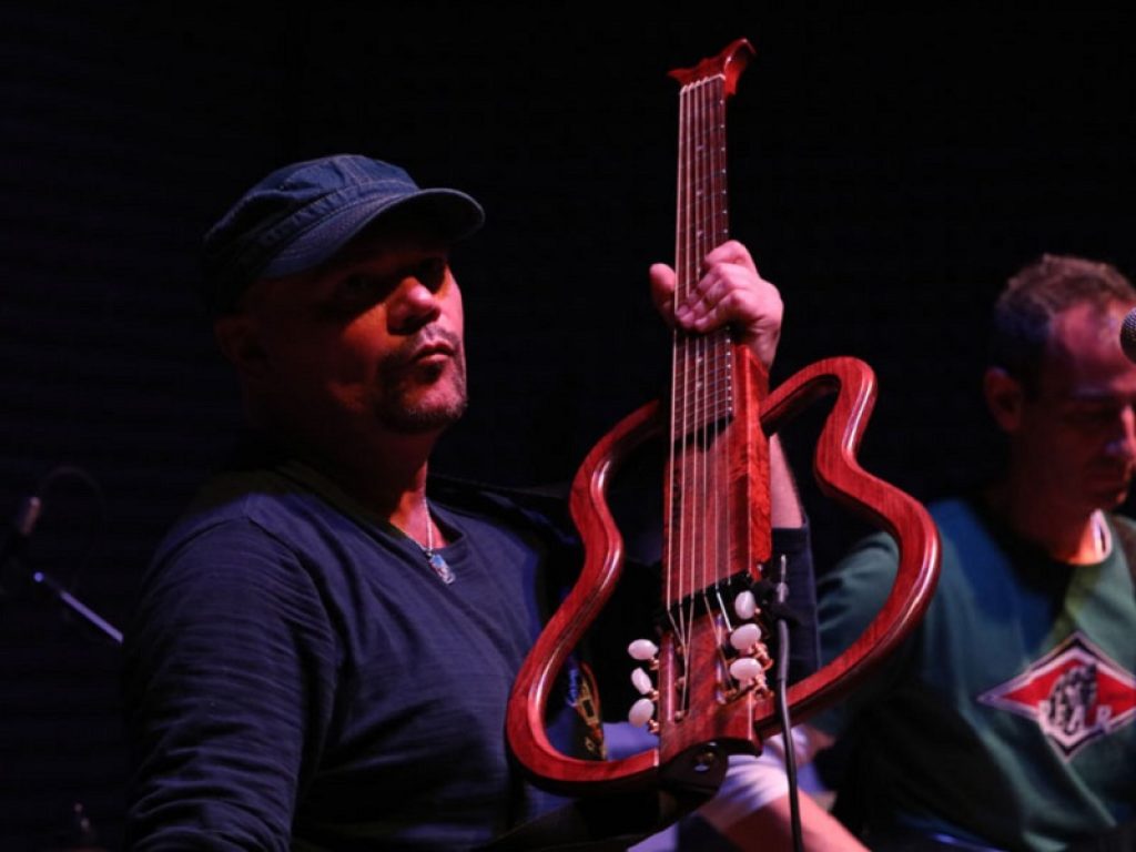 Gatto Panceri prosegue il suo tour per l'Italia: dopo il sold out a Milano, il 3 aprile sarà in concerto al Planet di Roma