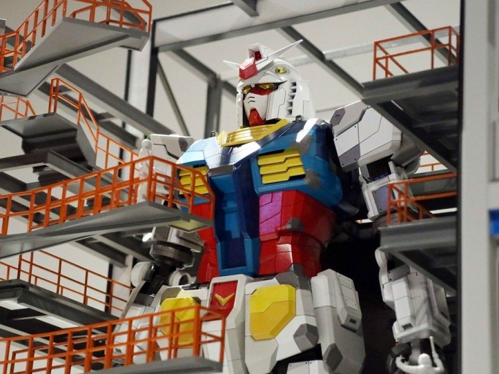 Un Gundam di 18 metri prende vita per le Olimpiadi di Tokyo 2020: il Mobil Suit gigante camminerà grazie a un telecomando