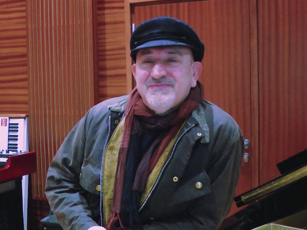 Ghigo Renzulli racconta 40 anni di musica, tra i Litfiba e il progetto solista
