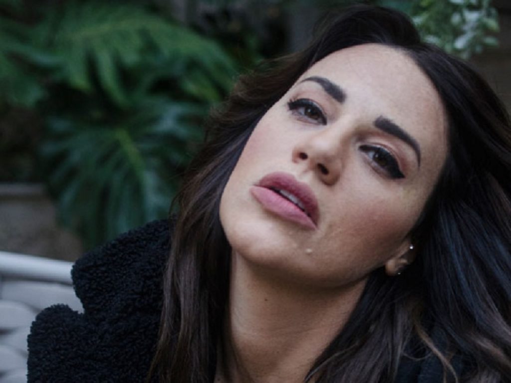 Roberta Bonanno in radio con "Tanto è uguale"