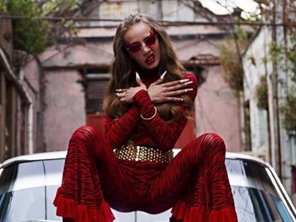 Chadia Rodriguez sul set di Narcos: Messico per “La voce di Chadia”