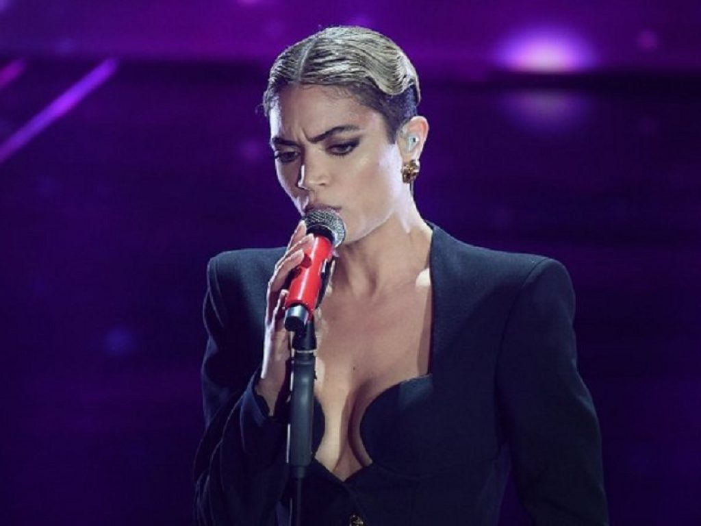 Quote scommesse Festival di Sanremo 2020: Elodie con "Andromeda" dimezza la quota vincente da 10 a 5,00 e aggancia il favorito Anastasio