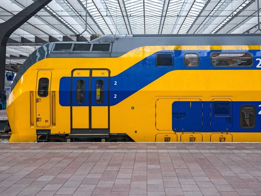 I treni olandesi "parlano" italiano: ad Ermetris la fornitura degli impianti di comunicazione della Nederlandse Spoorwegen