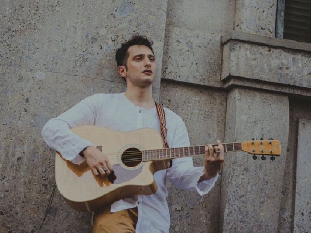 Giordano Joe in radio con il singolo "Giulietta"