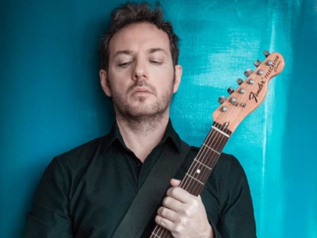 Massimo Di Cataldo pubblica "Il Mondo"