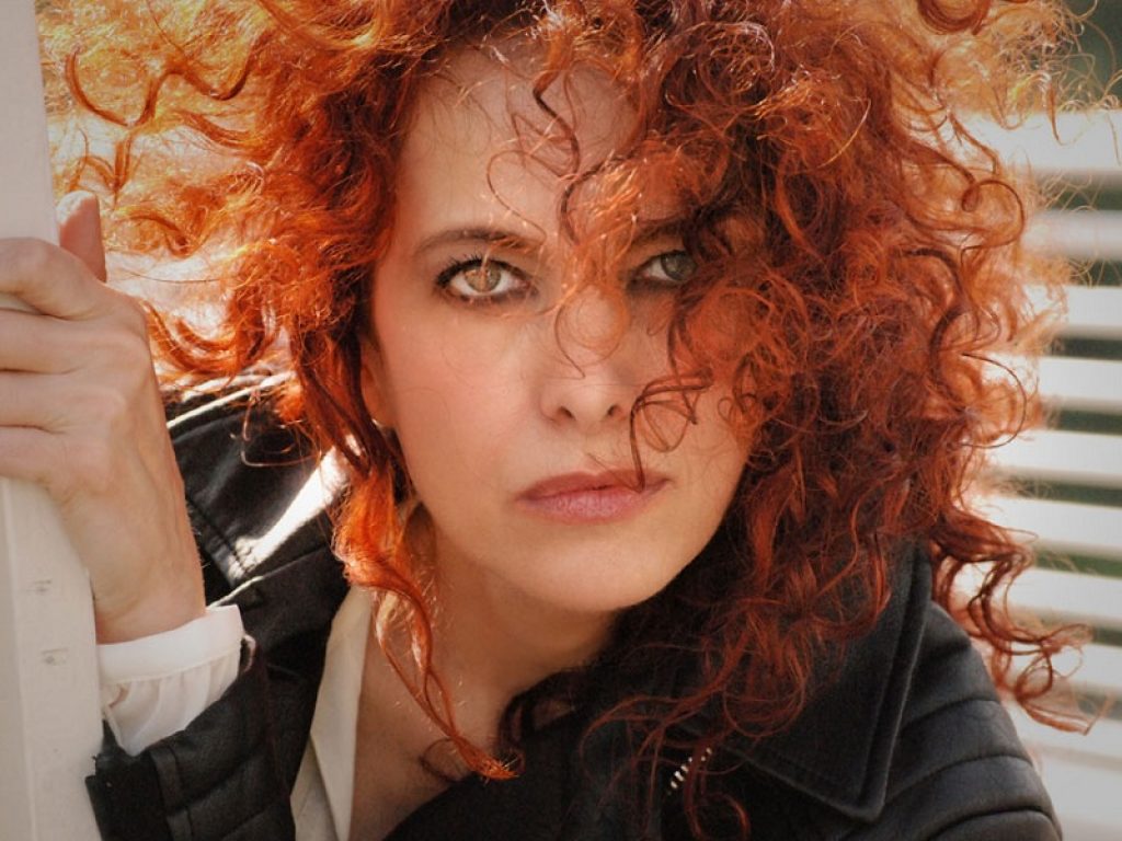 Rossella Seno in radio con "La chiamano strega"