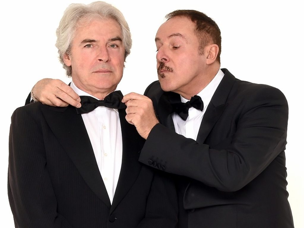 Nuove date per la stagione Tourné 2019/2020: dallo show di Lopez e Solenghi al concerto di Roberto Vecchioni, ecco tutti gli spostamenti