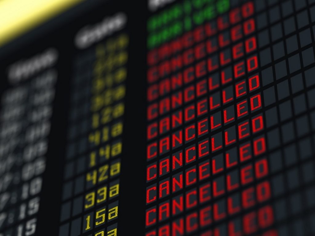 Ogni anno 280mila studenti italiani partono per una vacanza studio: con i viaggi bloccati per il Coronavirus i genitori rischiano di perdere i soldi