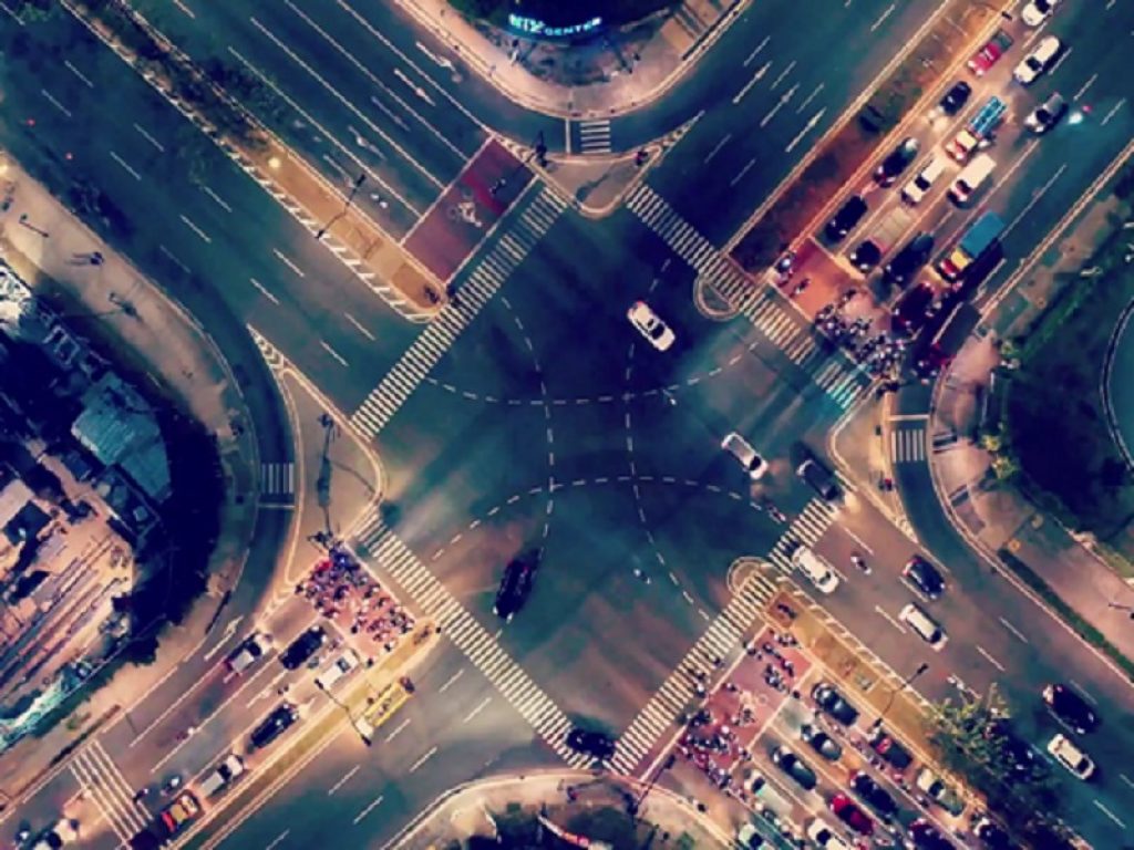 Be.holders online con il singolo Implosion/Explosion