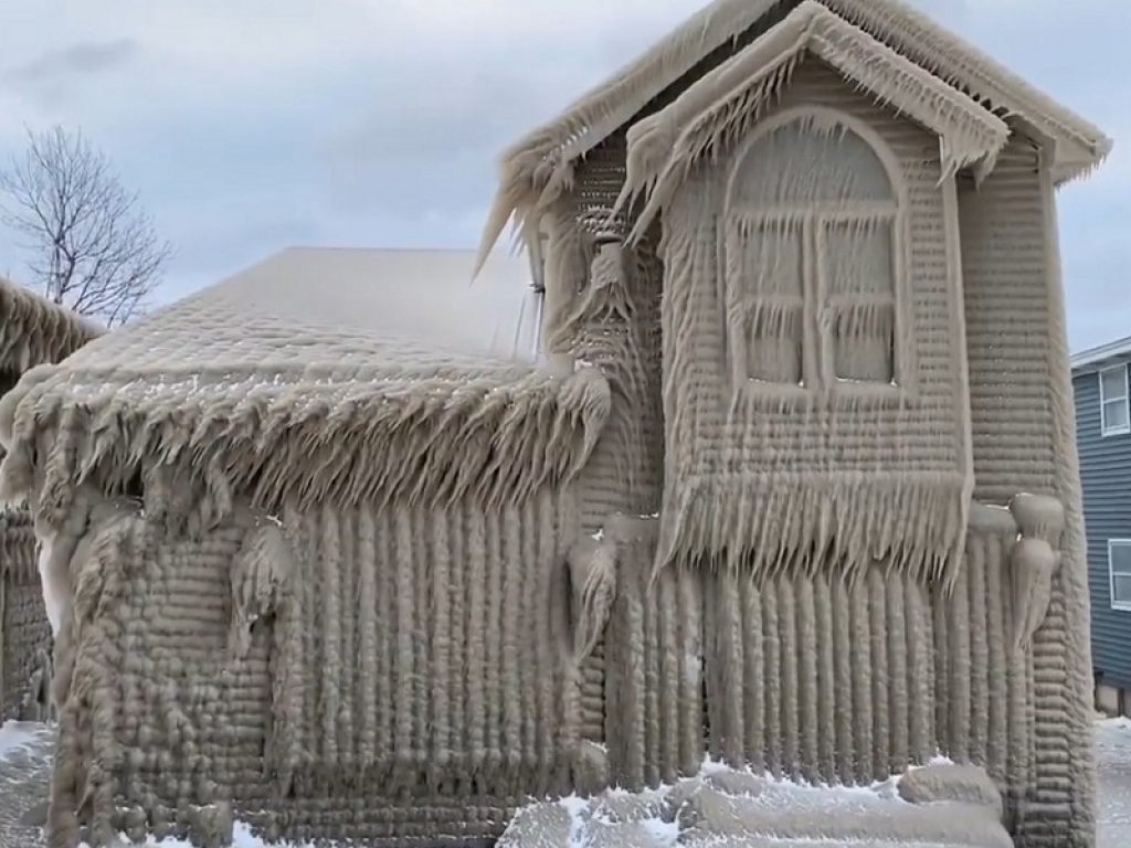 Hamburg come Frozen: “case di ghiaccio”