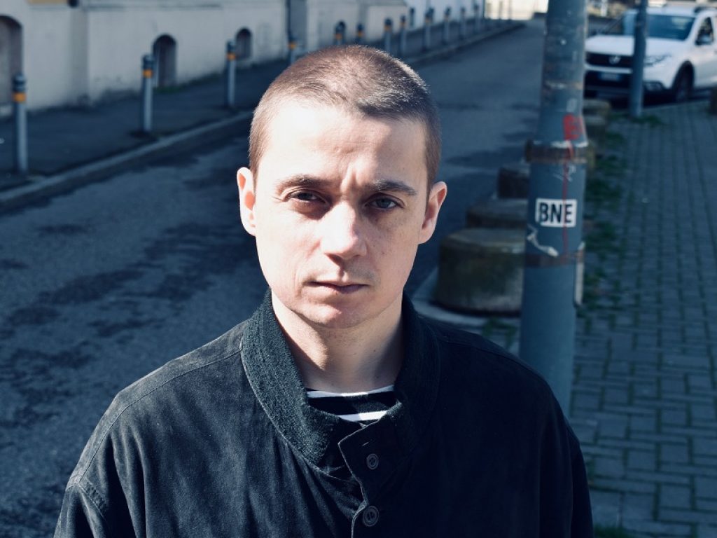 Cincilla in radio con il singolo "Sakè"