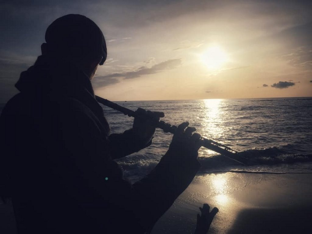 Domenico Pompilio online con "Cassiopea"