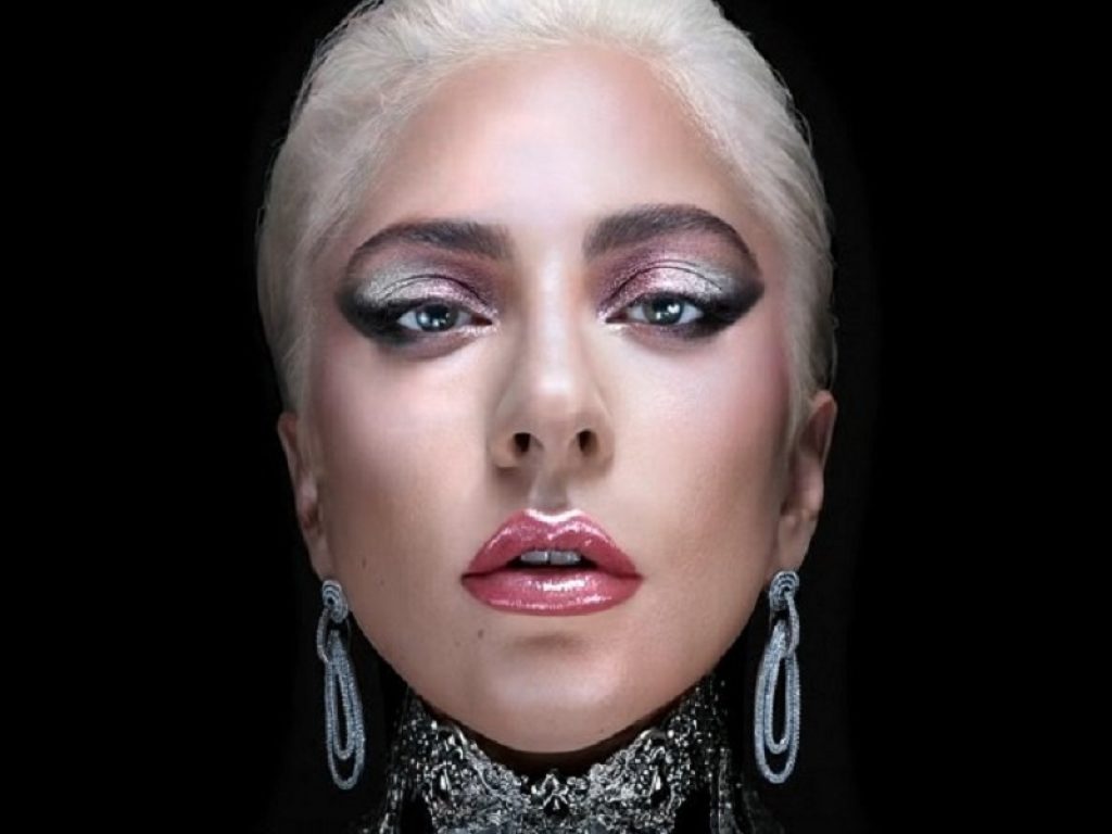 Lady Gaga con Brad Pitt e Bradley Cooper nel cast di Bullet Train. Dopo "A Star is Born" la pop star torna sul grande schermo