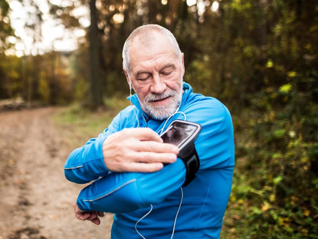 L'attività fisica e l'esercizio fisico sono essenziali per la gestione del diabete di tipo 2 per il loro effetto benefico sulla sensibilità all'insulina