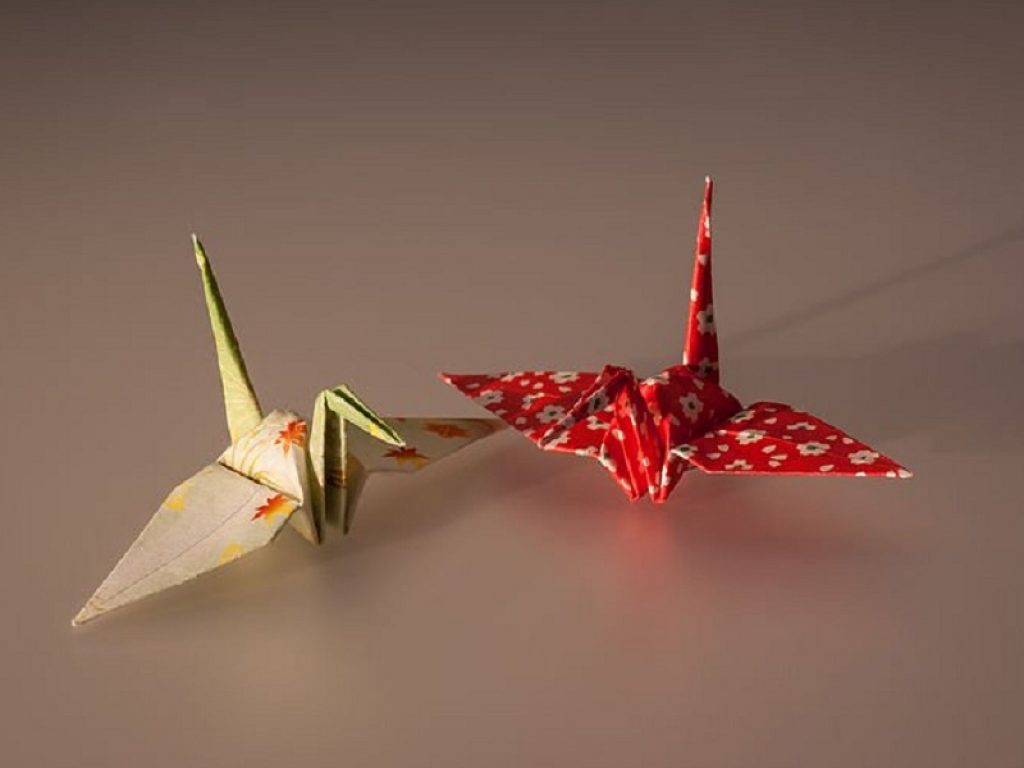 Arte origami: come fare una gru di carta