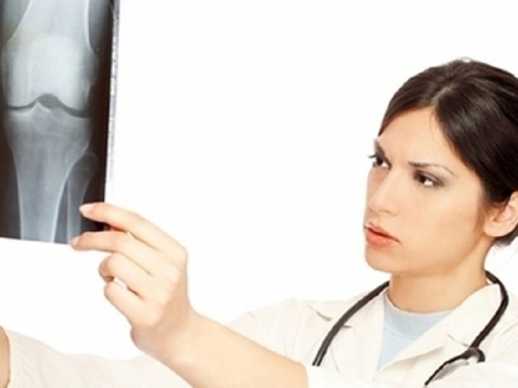 Osteoporosi: nuovi dati su romosozumab da uno studio presentato nel corso del congresso annuale dell'American Society for Bone and Mineral Research (ASBMR)