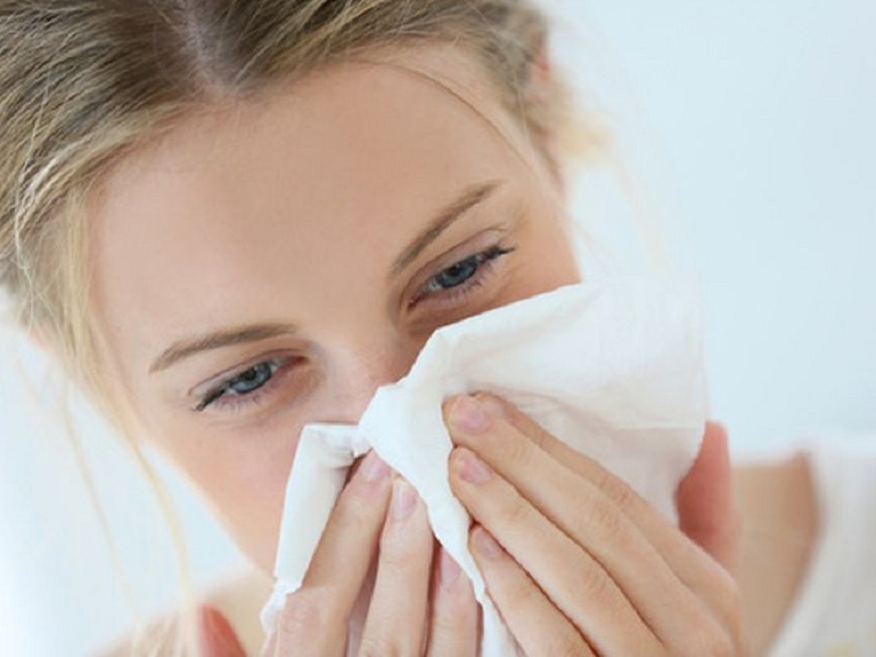 La sinusite frontale riguarda i seni paranasali omonimi e può avere diverse cause, spesso batteriche. Ecco come capire se combatterla o eliminarla