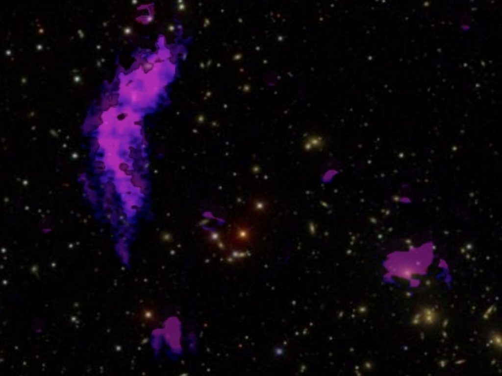 Un Cornetto di elettroni nell’ammasso Abell 2249: la scoperta è di un gruppo internazionale di astrofisici guidati dall'Italia