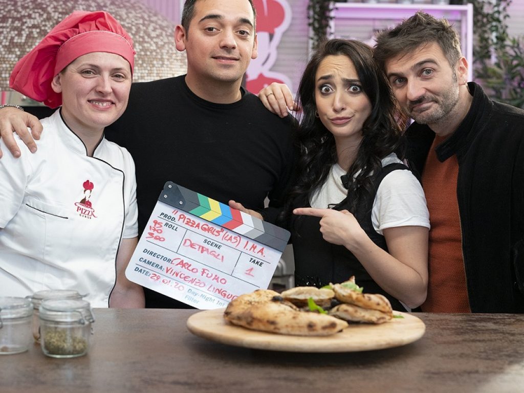 Al via oggi su LA5 Pizza Girls: il format innovativo che affianca maestre pizzaiole e personaggi dello spettacolo in onda dal lunedì al venerdì