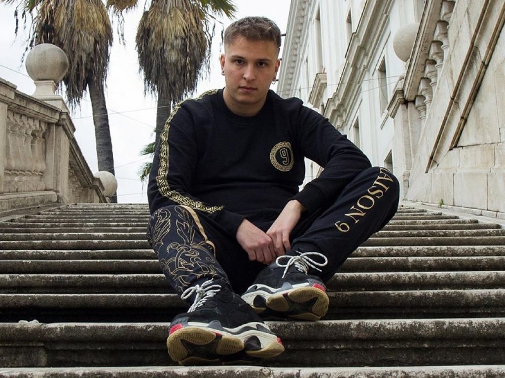 Balu canta "Ancora": il brano è online