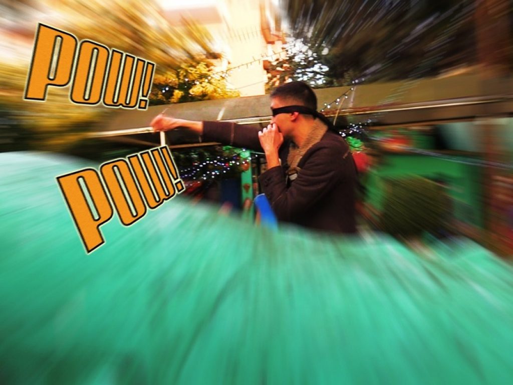 Bombay torna con "Album": il disco è il suo quarto lavoro in studio e il primo con una vera band e veri musicisti al suo fianco