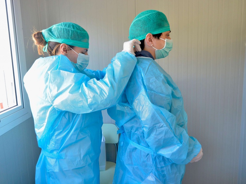 L’idea di arrestare il Covid raggiungendo l’immunità di gregge è un errore pericoloso, non supportato da alcuna evidenza scientifica