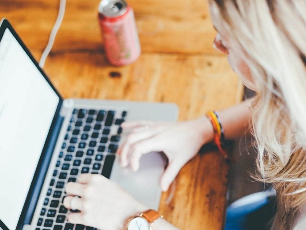 Università: la Lumsa in collaborazione con Windtre e Tim offre agli studenti gratuitamente 1.000 SIM Card e altrettanti Router Wi-Fi Portatili 4G