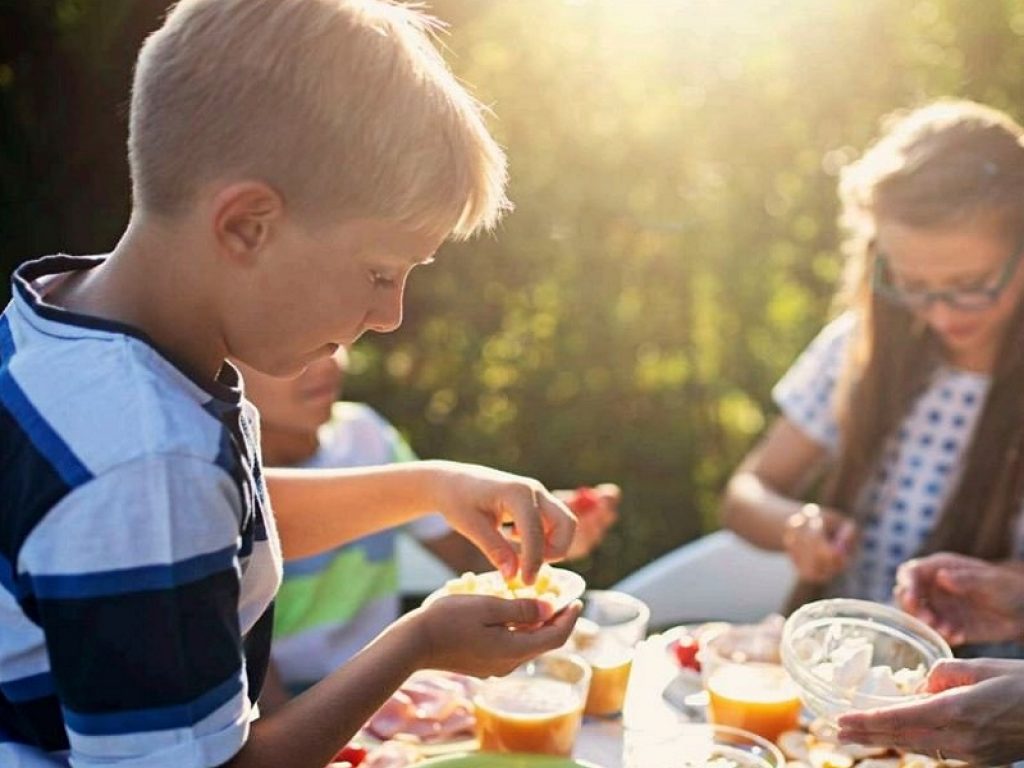 Nuovo progetto per insegnanti e studenti nel prossimo anno scolastico: parte il primo programma di educazione alimentare inclusiva