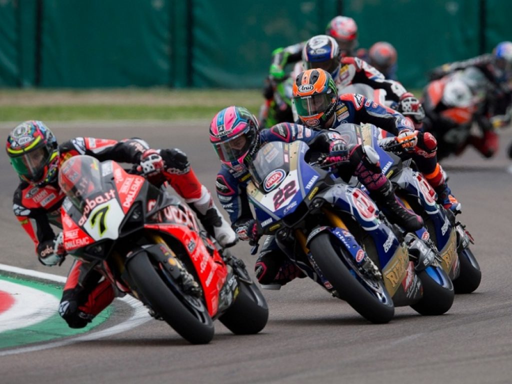 Il Mondiale Superbike non farà tappa a Imola: gara annullata, chi aveva acquistato ticket riceverà voucher per un altro evento