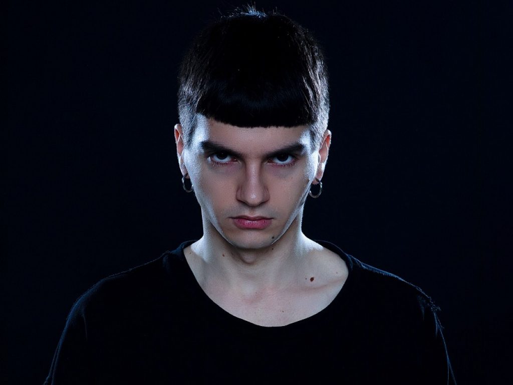 Sethu online con il singolo "Blacklist"