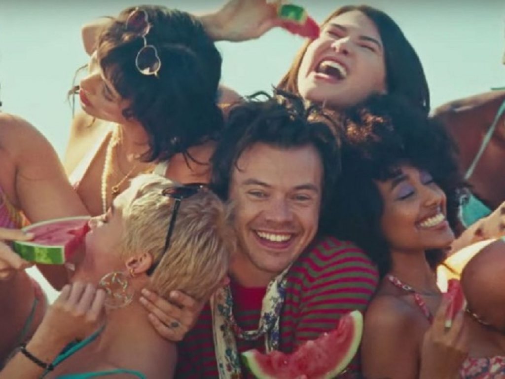 Harry Styles pubblica il video di Watermelon Sugar