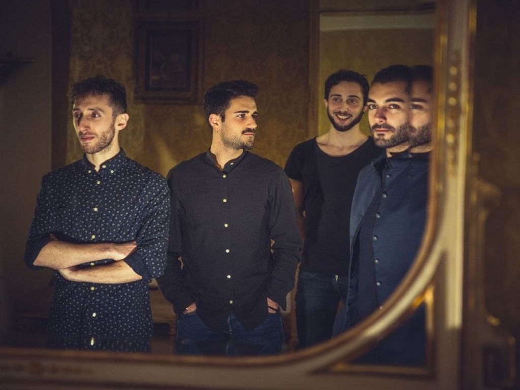 Black Flowers Cafe pubblicano l'album Flow: un viaggio emozionante in cui la wave di Keep It Up e il jangle pop di Who si intrecciano con gli esotismi sudamericani di Caribe e quelli africani di Kinshasa