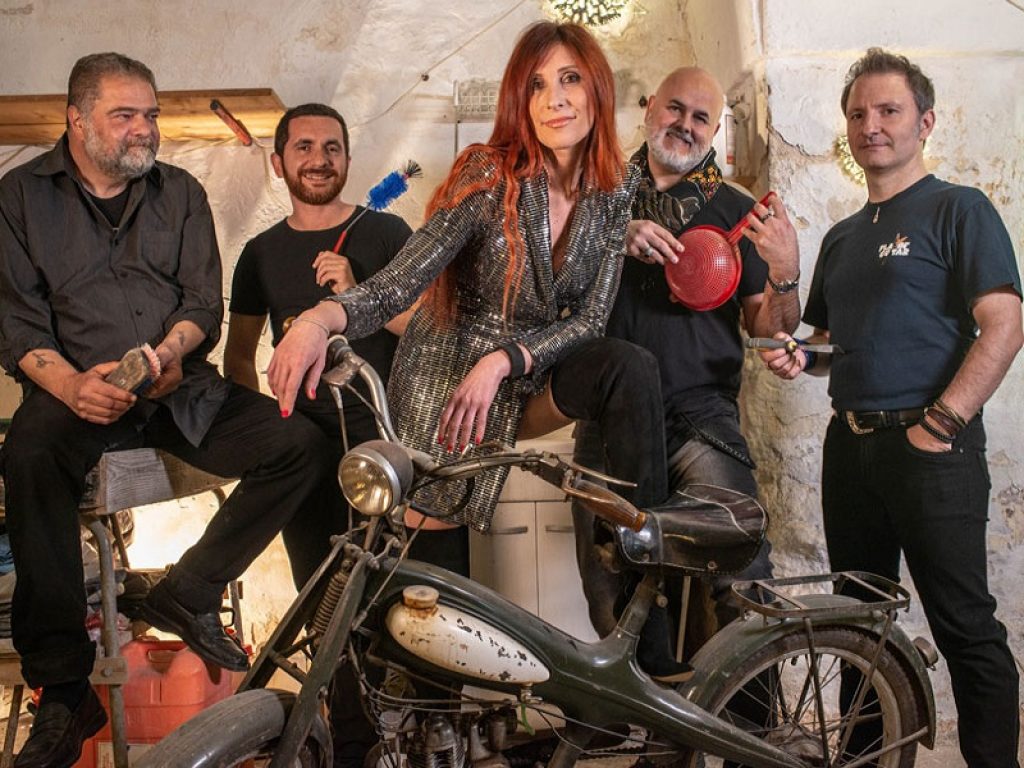 Camera Soul online con il singolo "You"