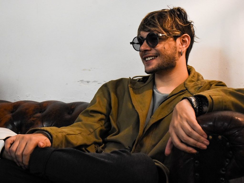 Hale in radio con "La più bella di tutte"