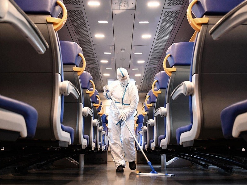 Viaggiare in treno nella Fase 2 dell’emergenza sanitaria: dalla separazione dei flussi dei passeggeri alla sanificazione di stazioni e carrozze, le novità.