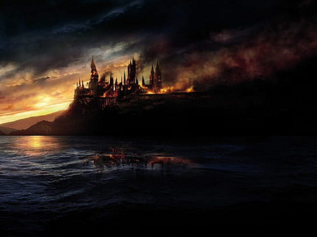 Battaglia di Hogwarts, per l’anniversario la Rowling dona un milione di sterline: ha scelto di fare beneficenza per chi si trova in difficoltà a causa del Coronavirus